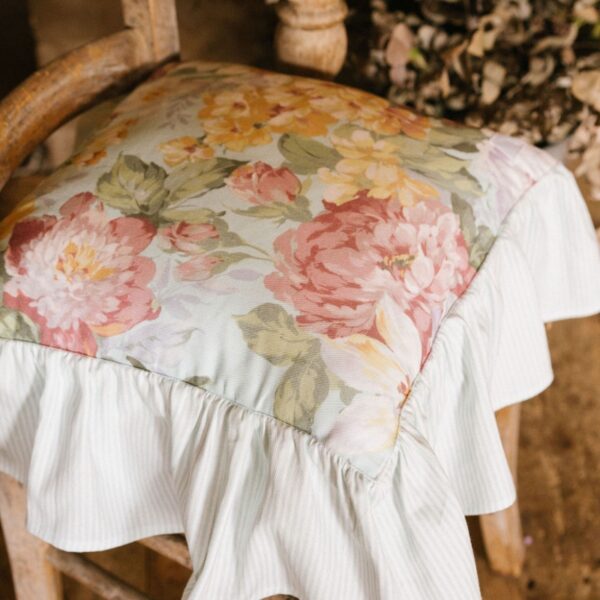 coussin de chaise grace à volant